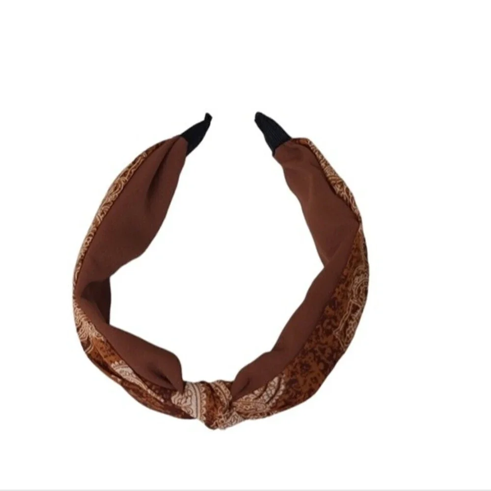 Knot Wide Brown Paisley Headband NEW